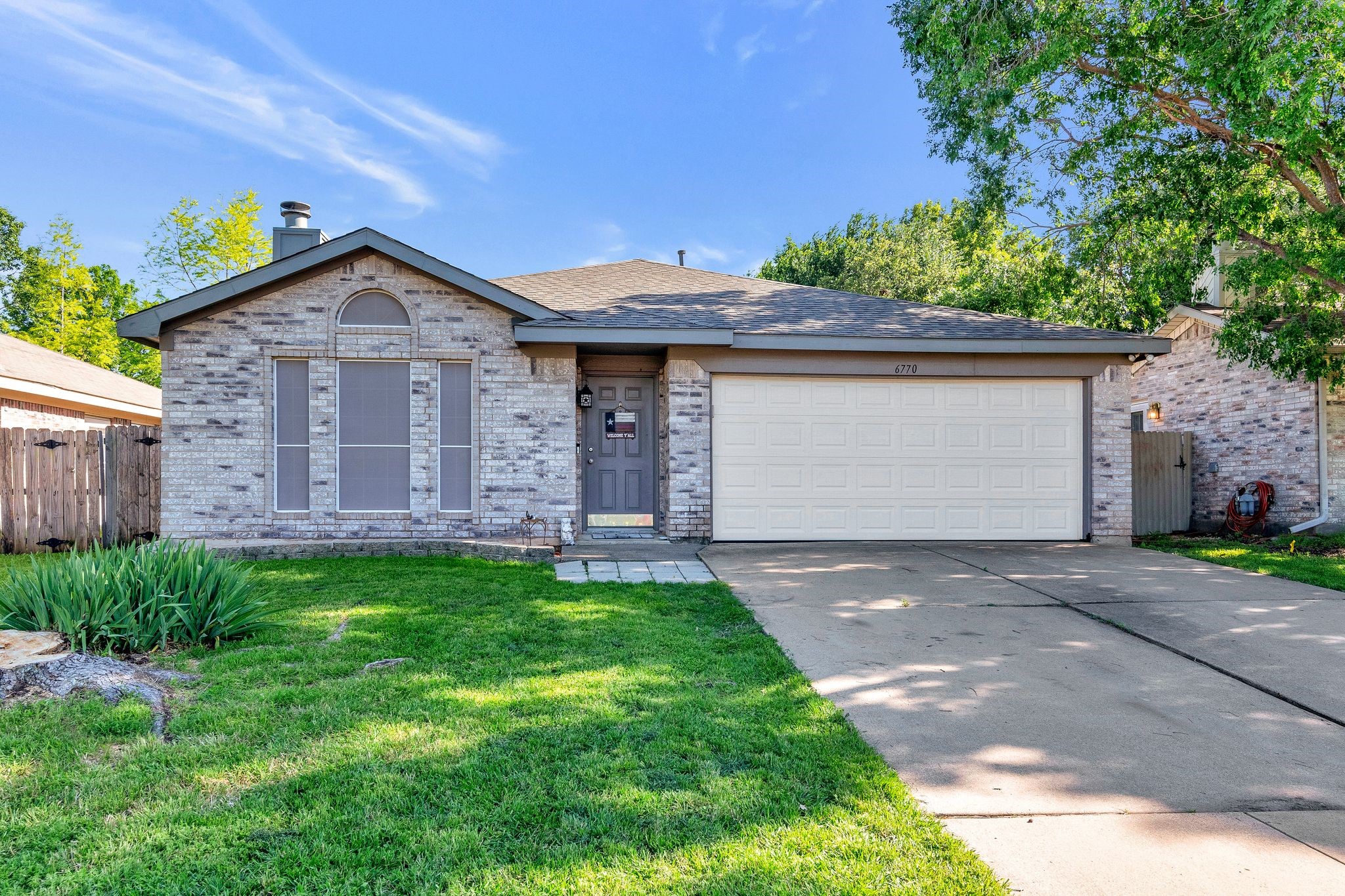 6770 Prairie Hill Road S Fort Worth TX 76131