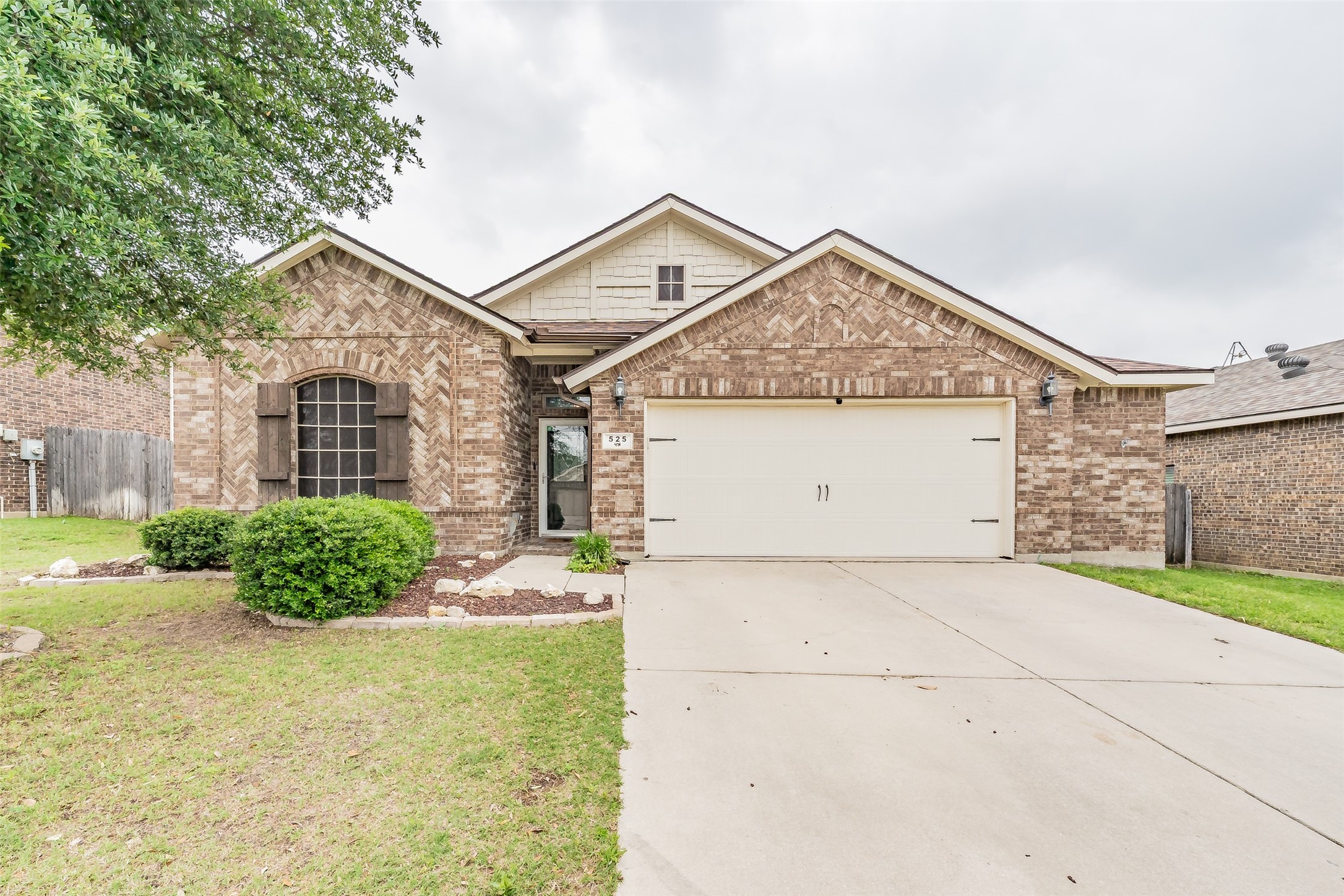 525 Foxcraft Drive Fort Worth TX 76131