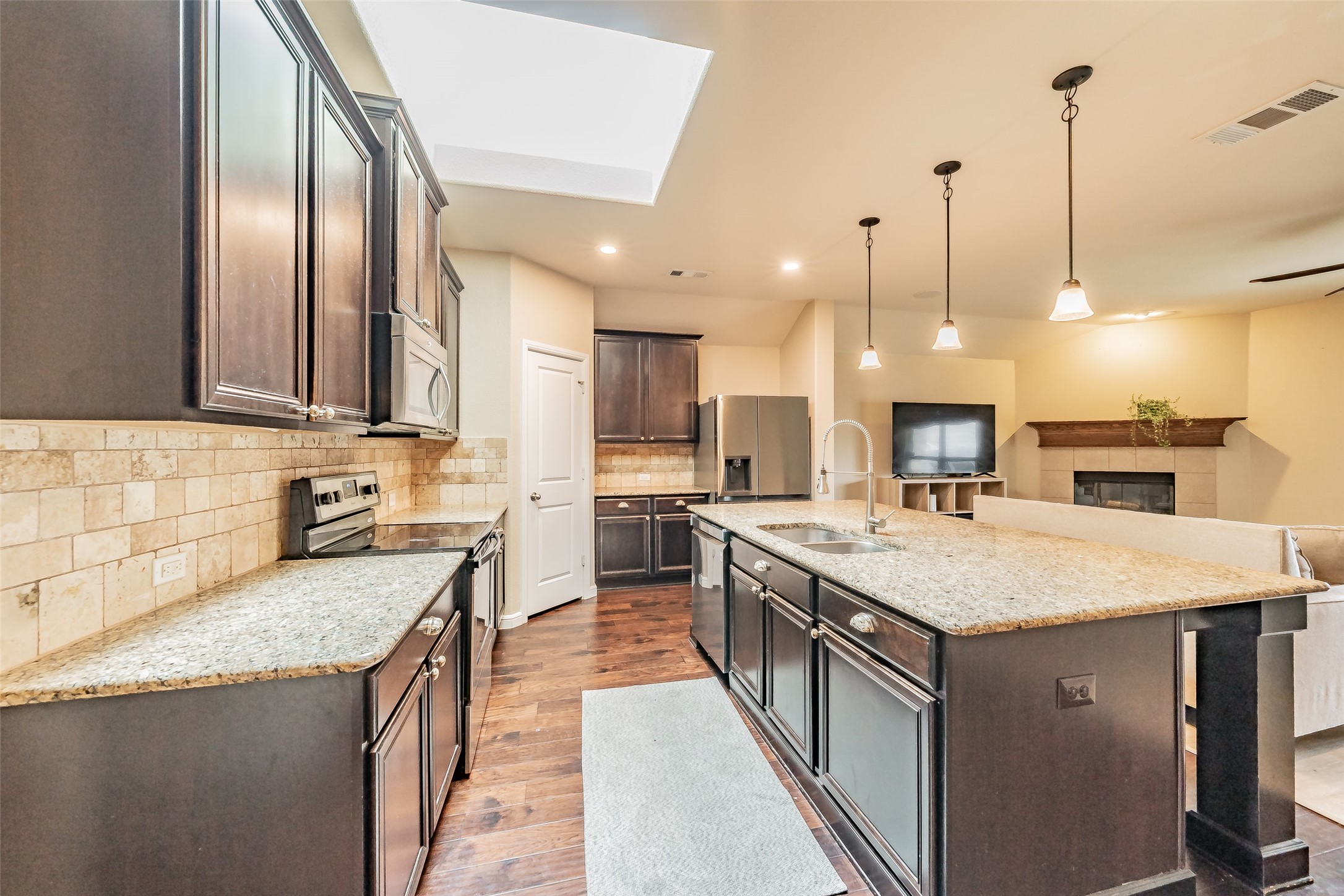 525 Foxcraft Drive Fort Worth TX 76131