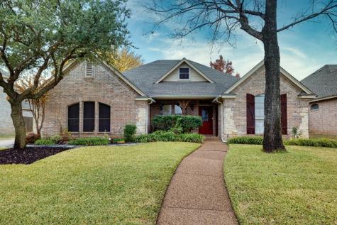 8405 Brandonwood Drive North Richland Hills TX 76182