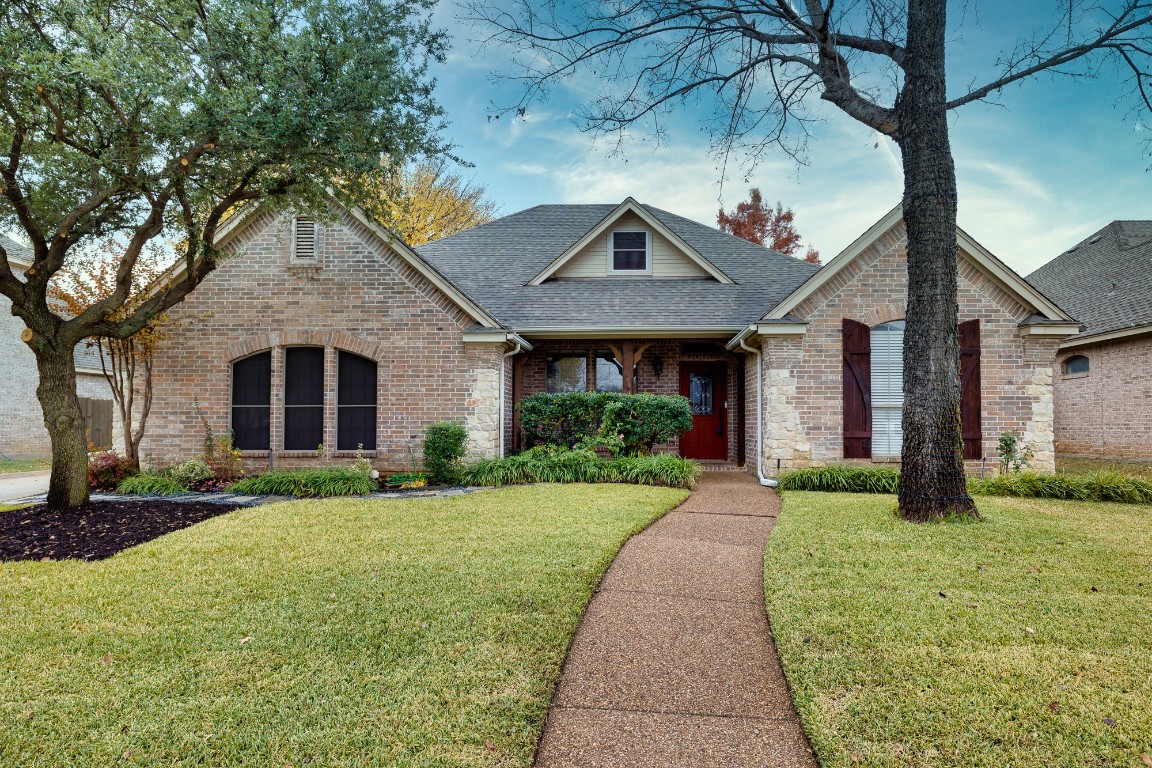 8405 Brandonwood Drive North Richland Hills TX 76182