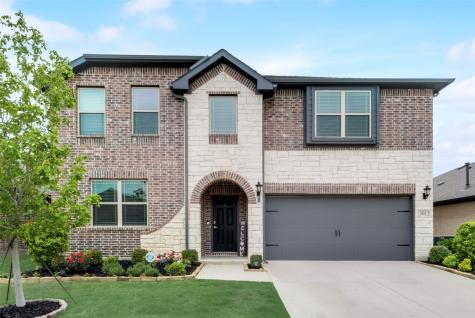 3012 Stallion Trail Way Aubrey TX 76227