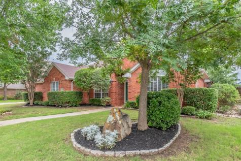 8212 Beverly Drive North Richland Hills TX 76182