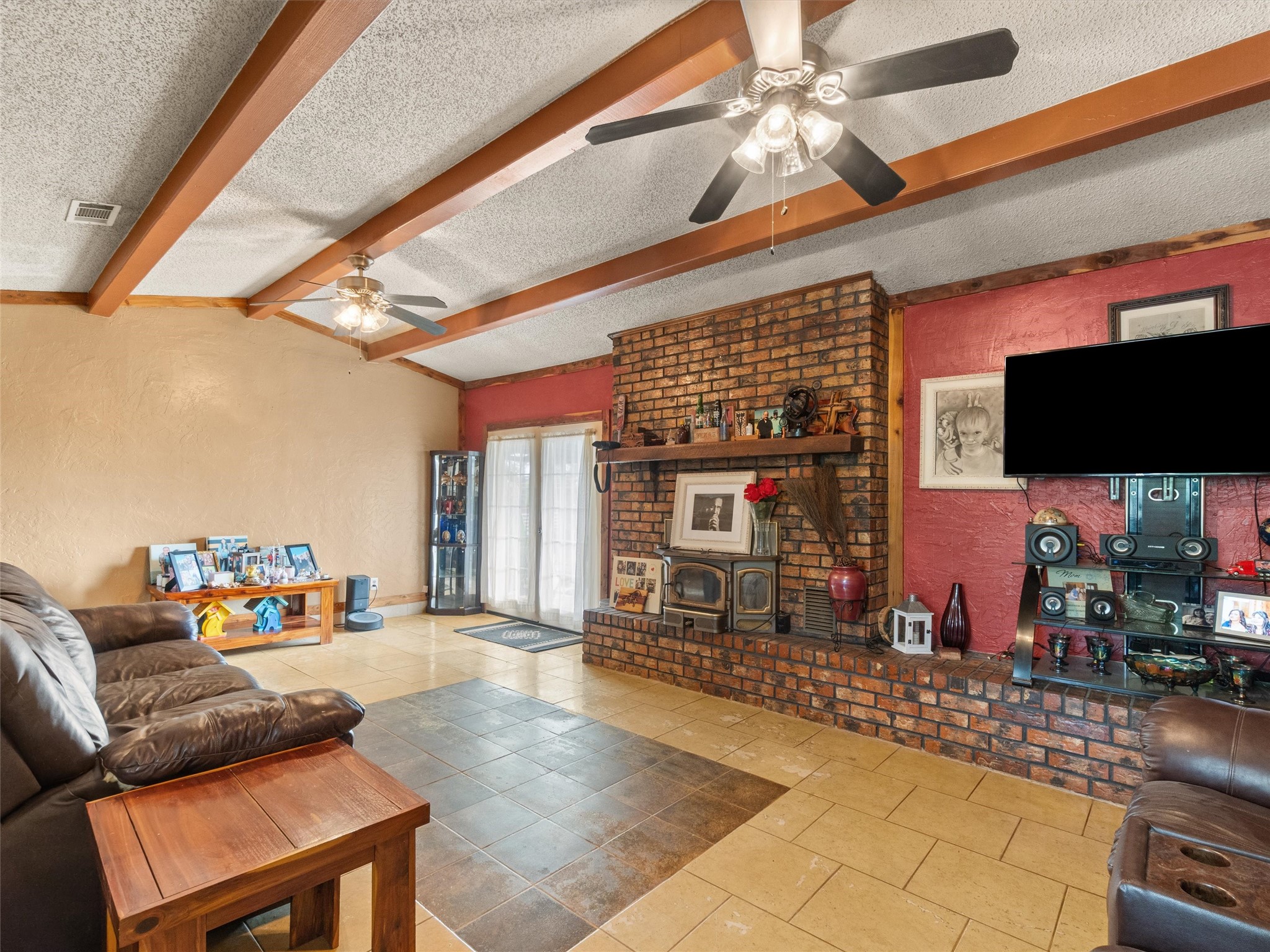 571 County Road Daingerfield TX 75638
