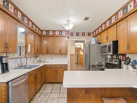 571 County Road Daingerfield TX 75638