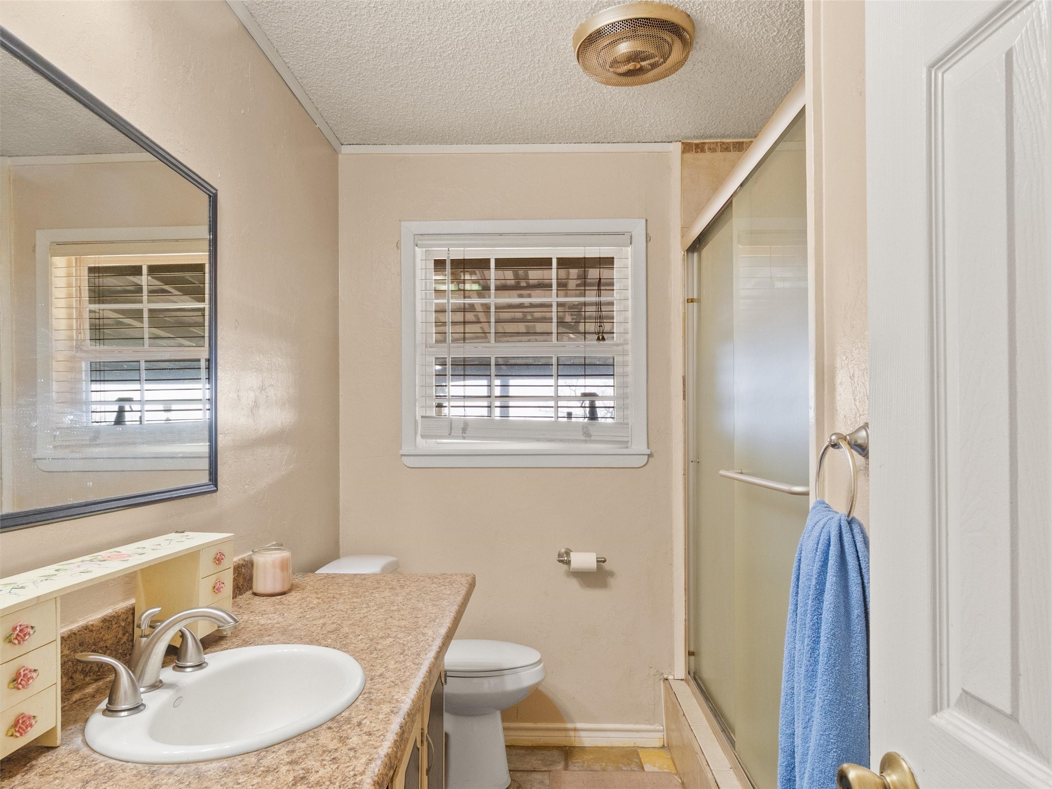 571 County Road Daingerfield TX 75638