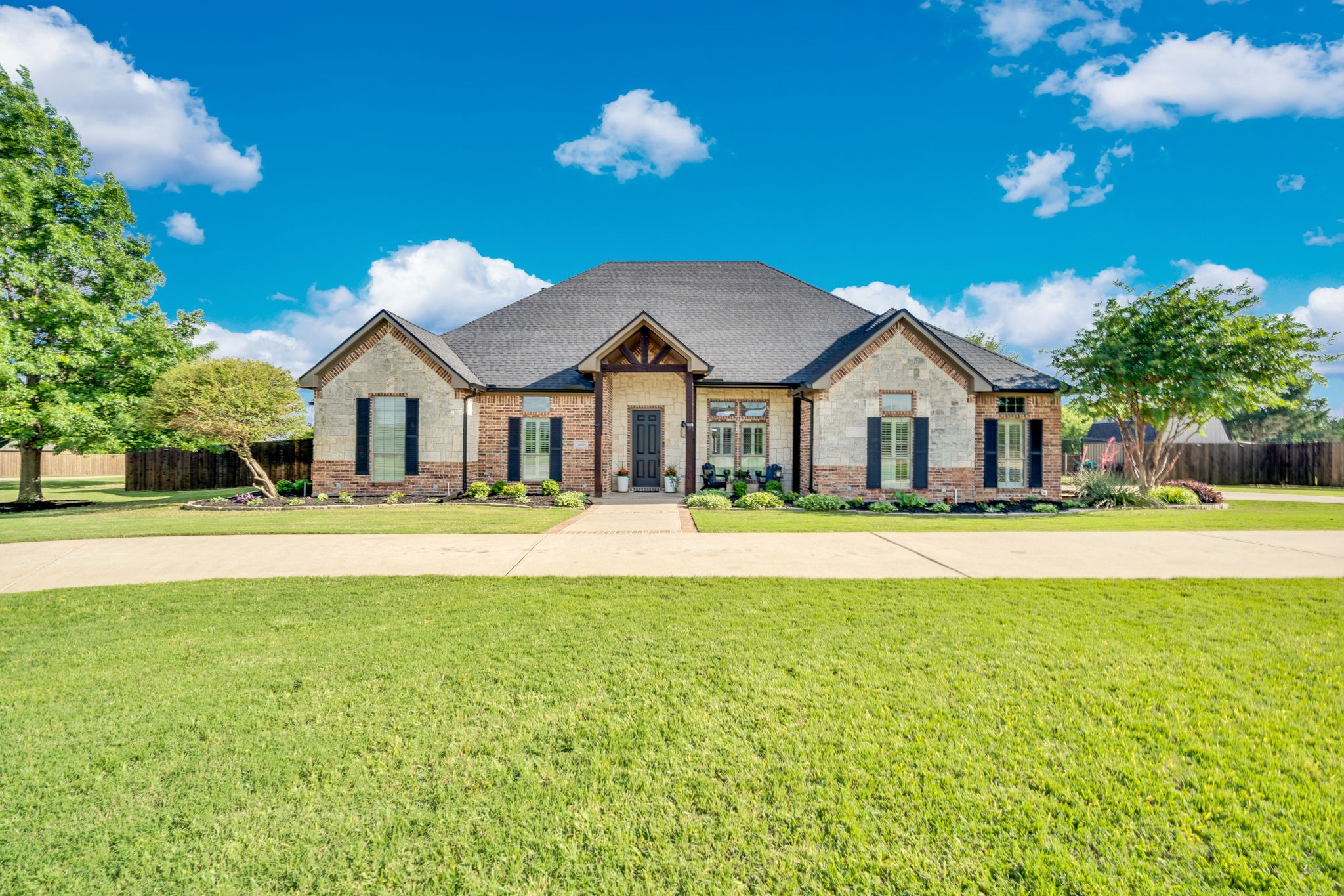 3650 Baylor Boulevard Midlothian TX 76065
