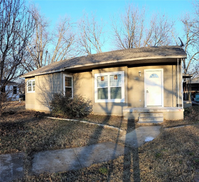 1201 S Throckmorton Street Sherman TX 75090
