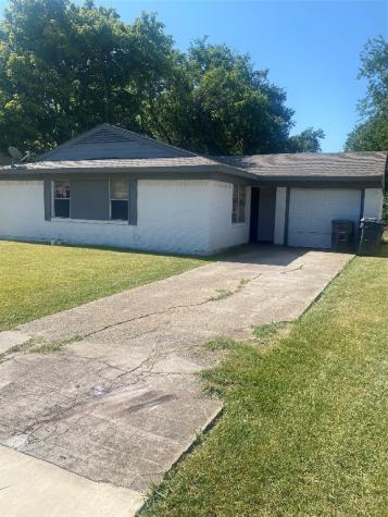3738 Golden Hills Drive Dallas TX 75241
