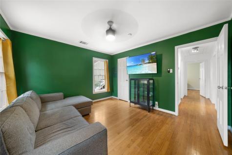 2219 Carnes Street Dallas TX 75208