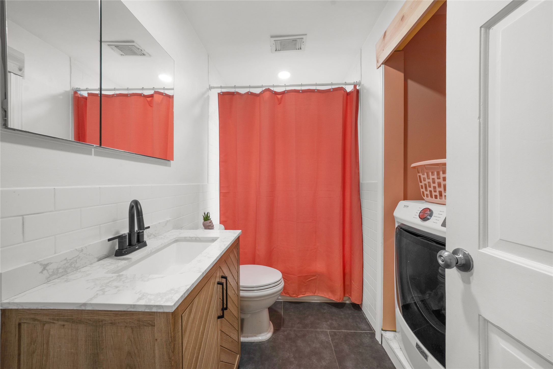2219 Carnes Street Dallas TX 75208