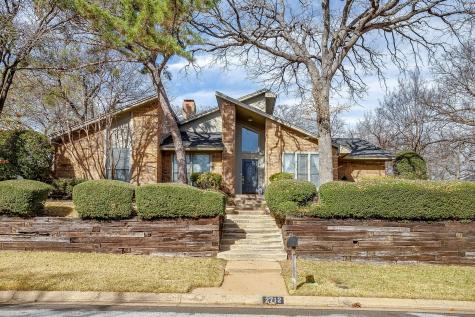 2712 Butler Drive Arlington TX 76012