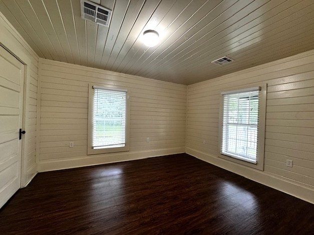 406 E Main Street Wortham TX 76693