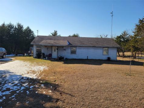 401 Meadowview Lane Point TX 75472
