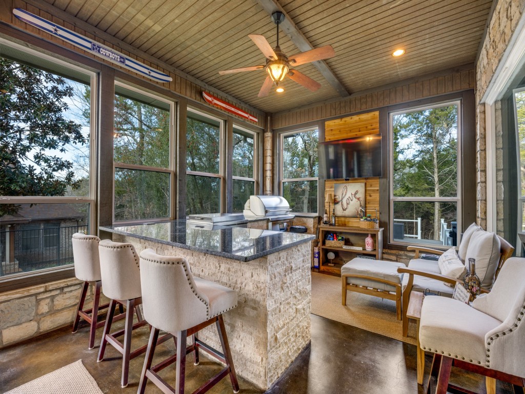107 Memorial Street Gordonville TX 76245