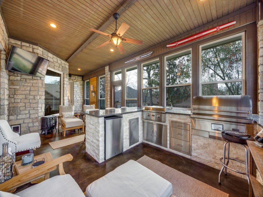 107 Memorial Street Gordonville TX 76245
