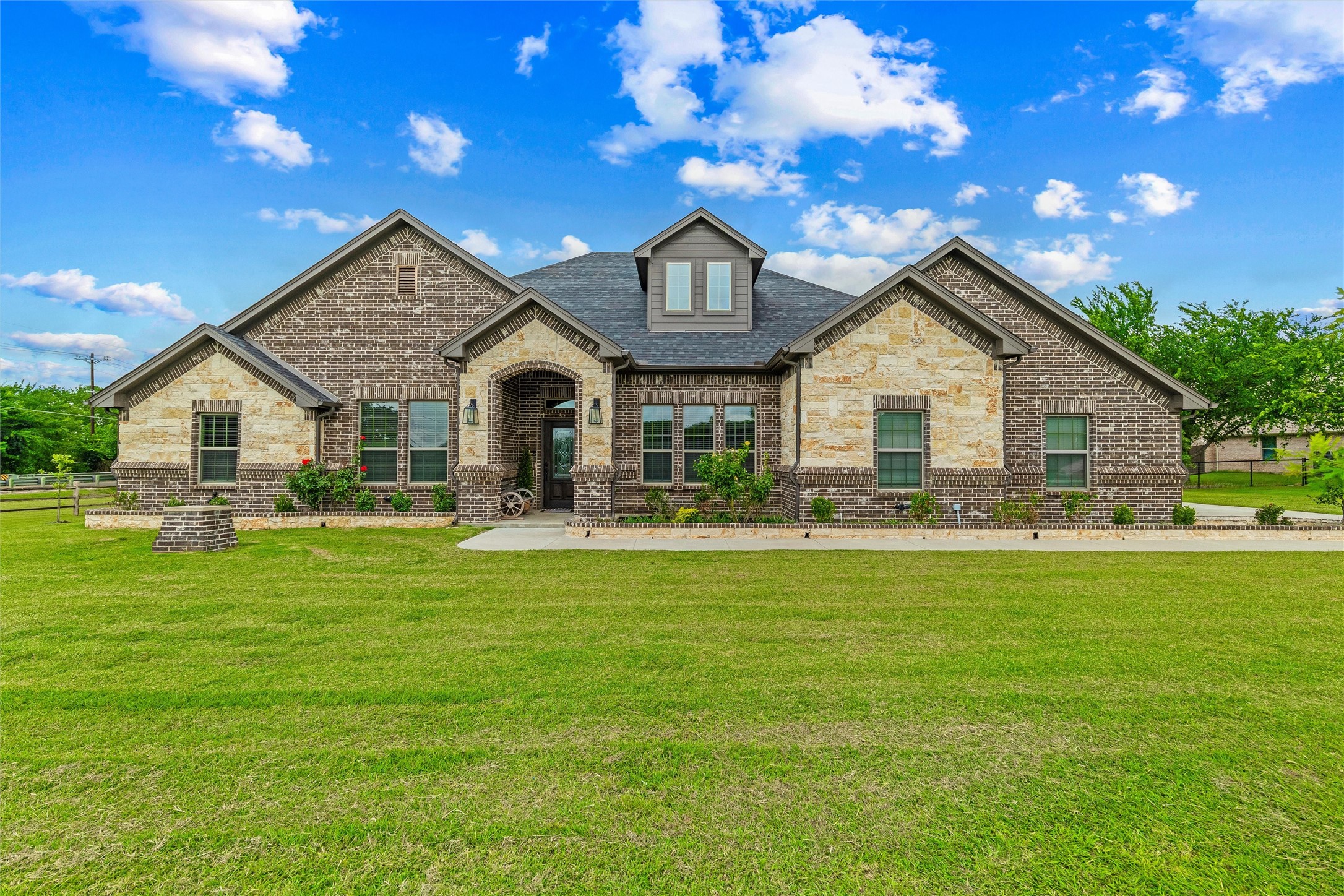 3412 Bent Creek Trail Crowley TX 76036