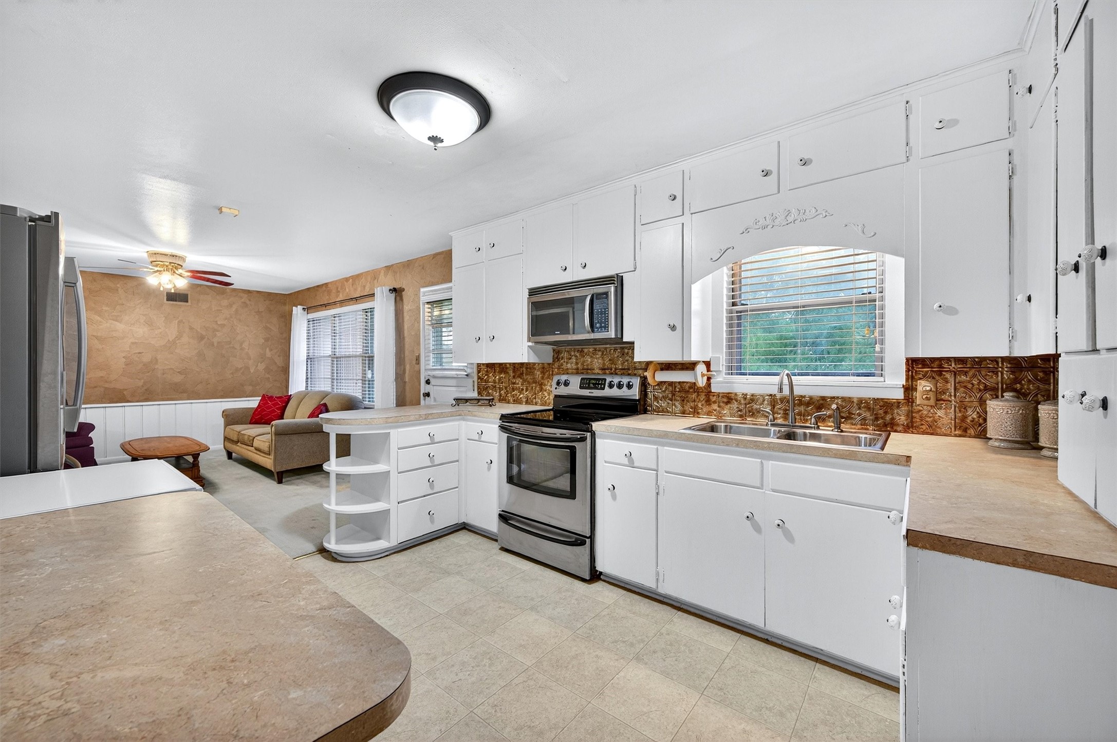 1318 Kessler Boulevard Sherman TX 75092