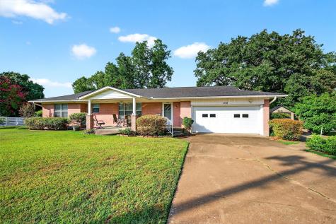 1318 Kessler Boulevard Sherman TX 75092