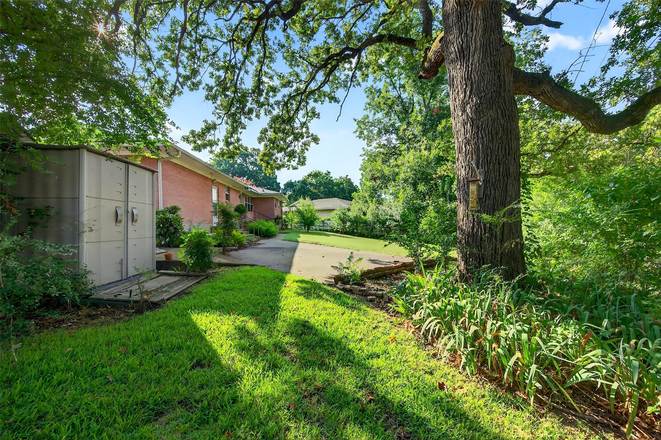 1318 Kessler Boulevard Sherman TX 75092