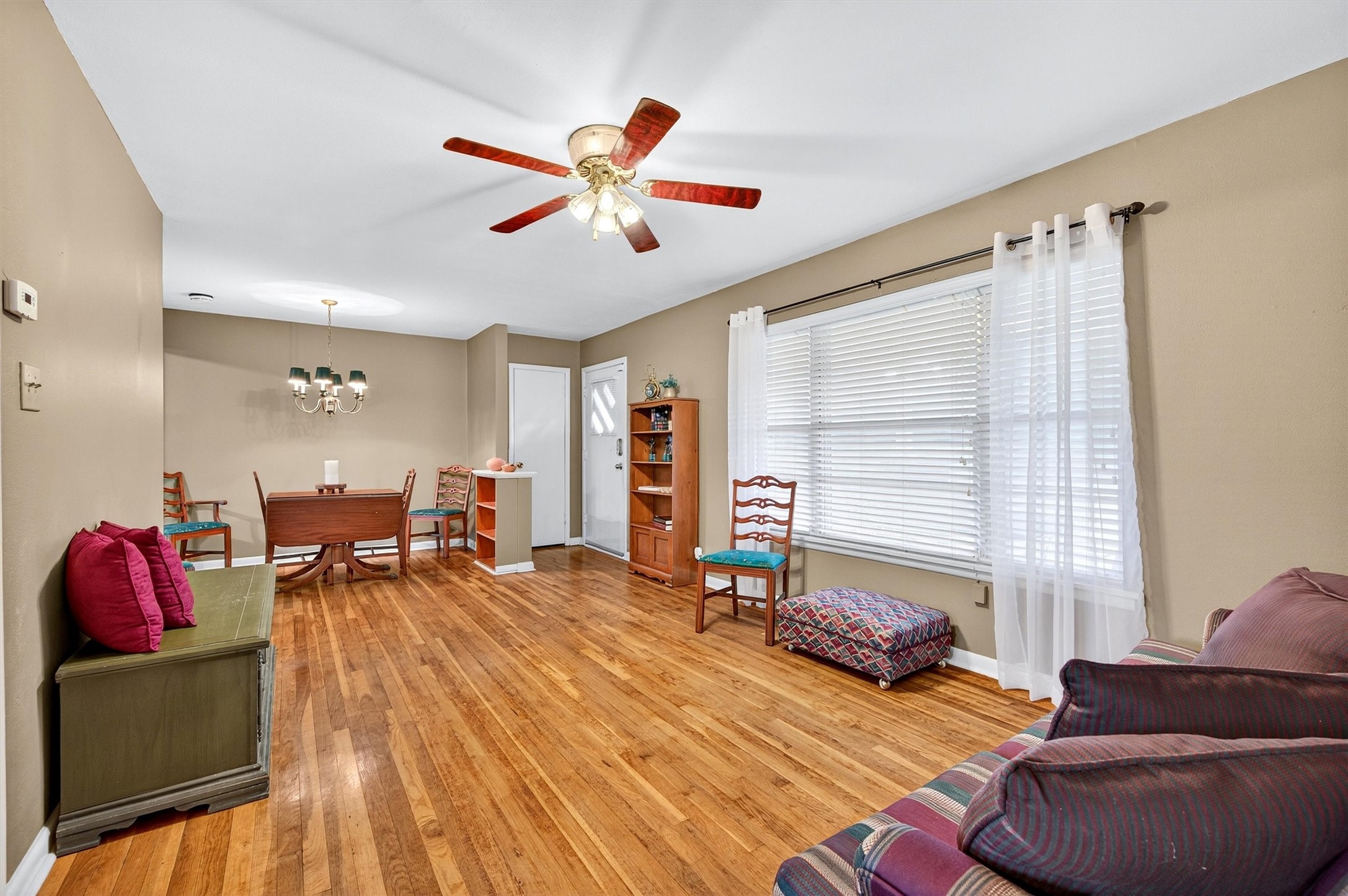 1318 Kessler Boulevard Sherman TX 75092