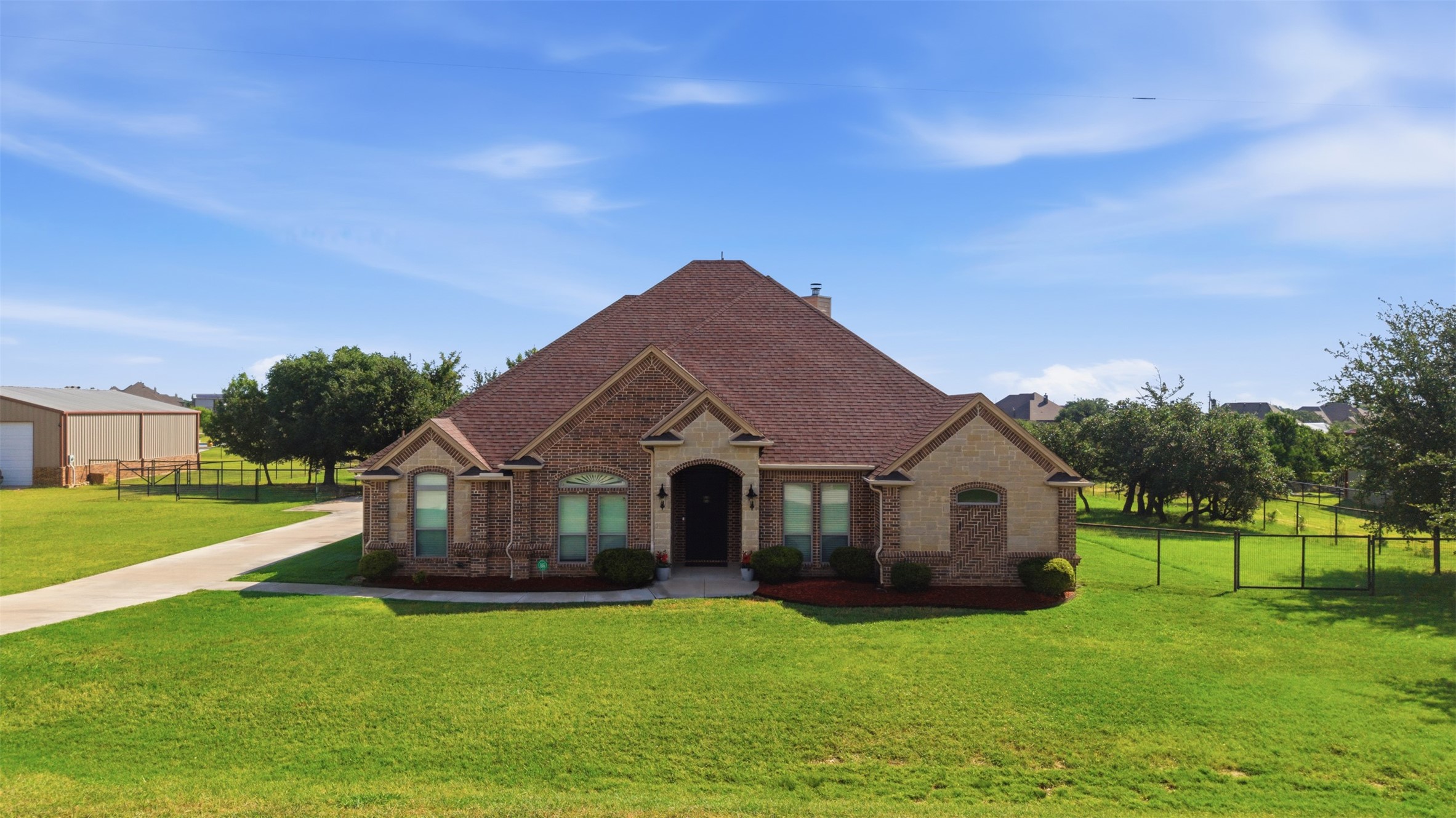 105 Woodlot Lane Azle TX 76020
