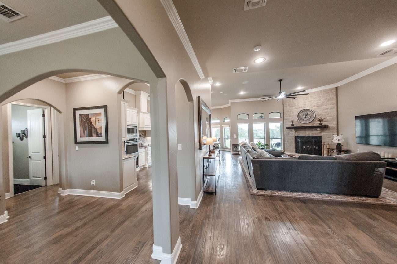 105 Woodlot Lane Azle TX 76020
