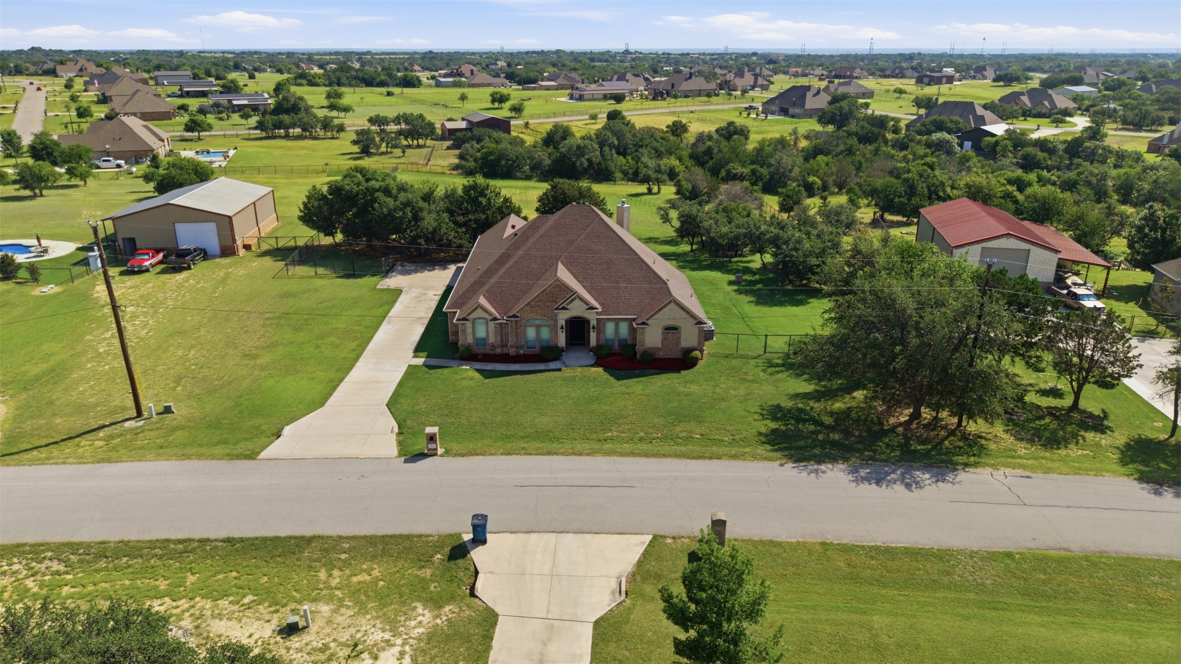 105 Woodlot Lane Azle TX 76020