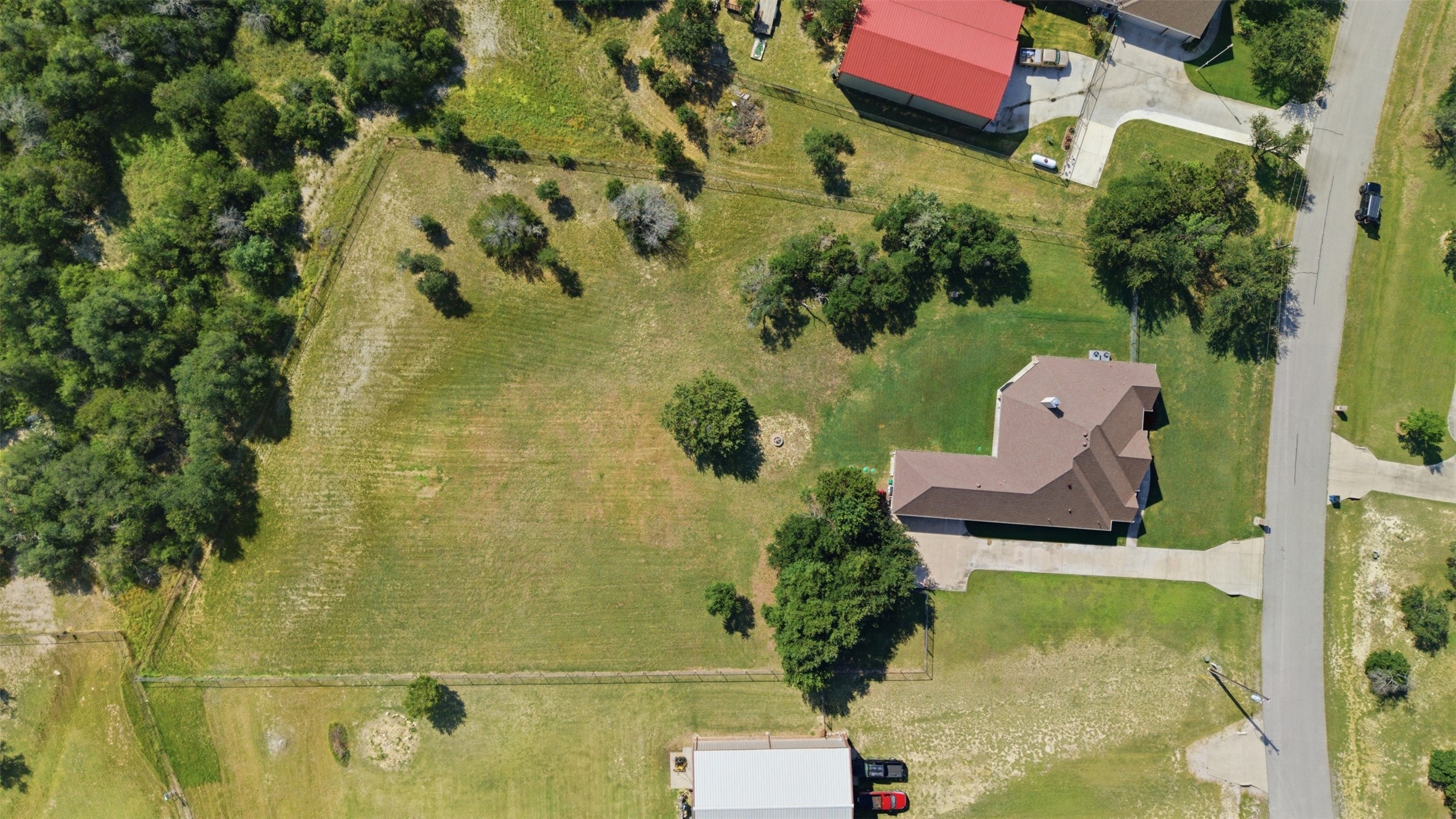 105 Woodlot Lane Azle TX 76020