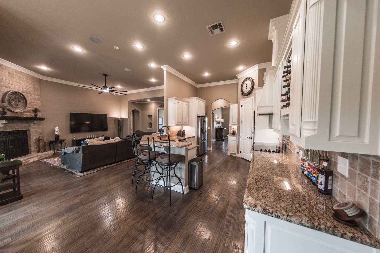 105 Woodlot Lane Azle TX 76020