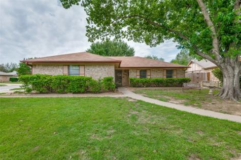 5801 Killarney Court North Richland Hills TX 76180