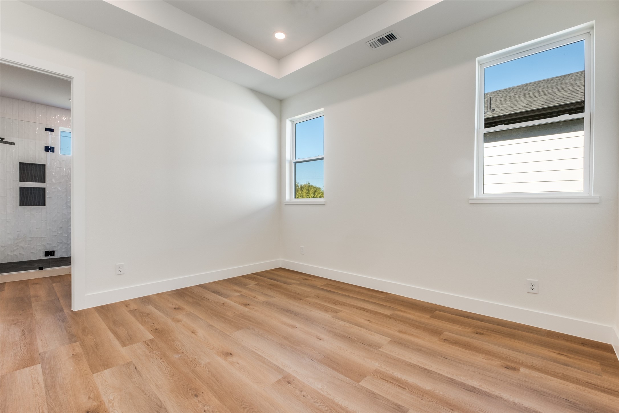 2422 Jeffries Street Dallas TX 75215