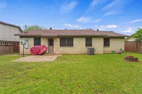 14813 Oakwood Lane Balch Springs TX 75180