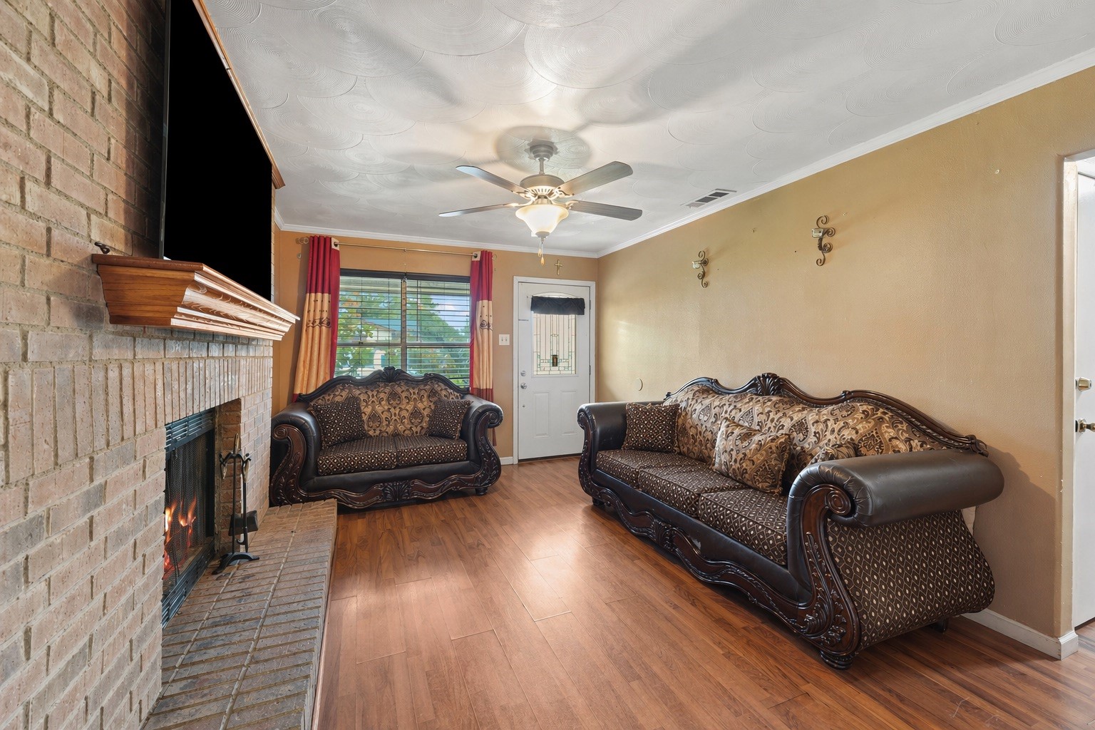 14813 Oakwood Lane Balch Springs TX 75180