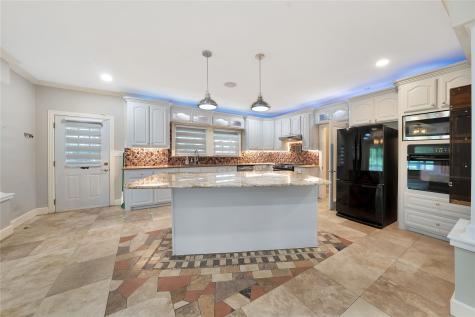 6303 E Grand Avenue Dallas TX 75223