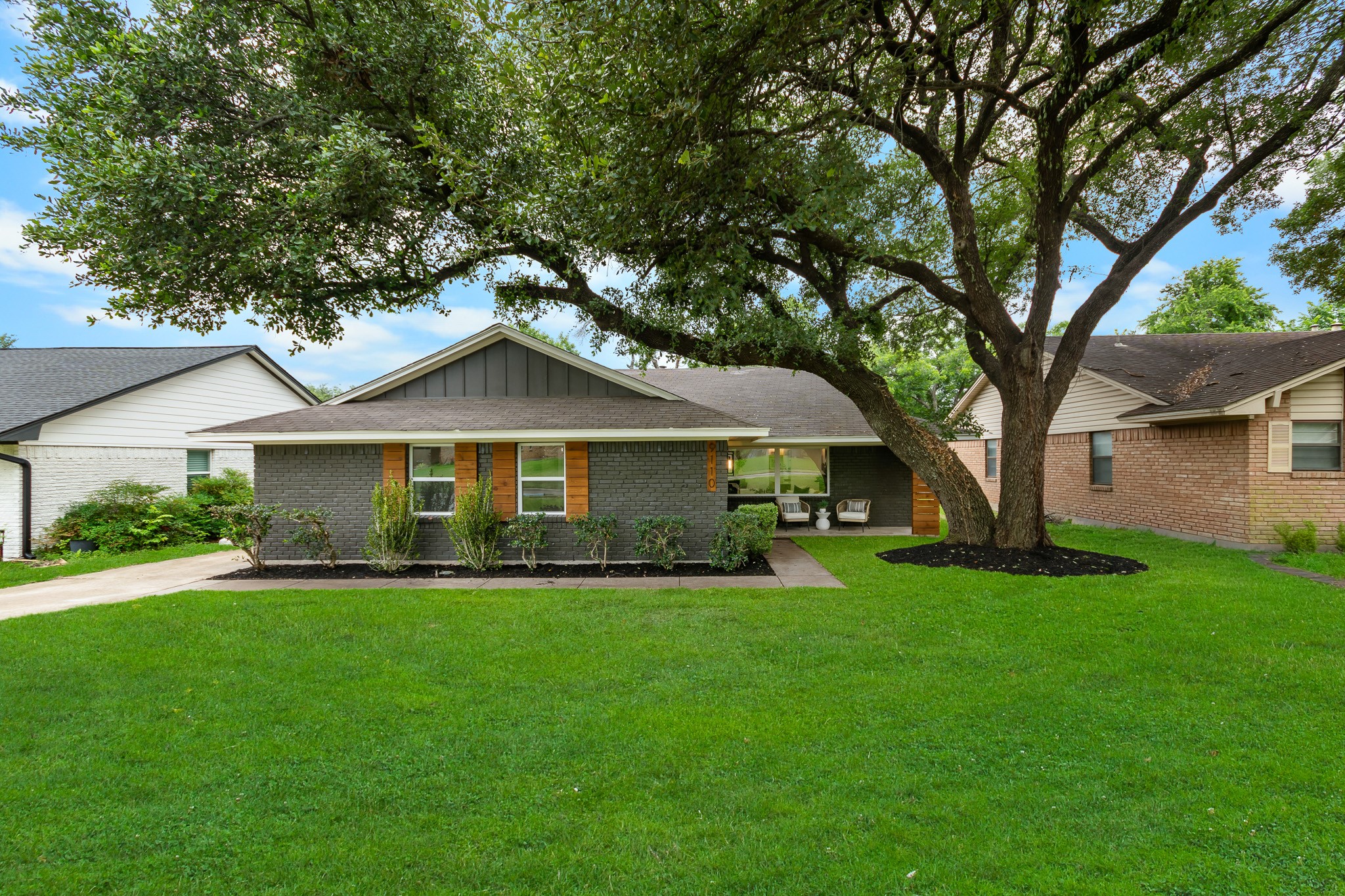 9110 Westglen Drive Dallas TX 75228