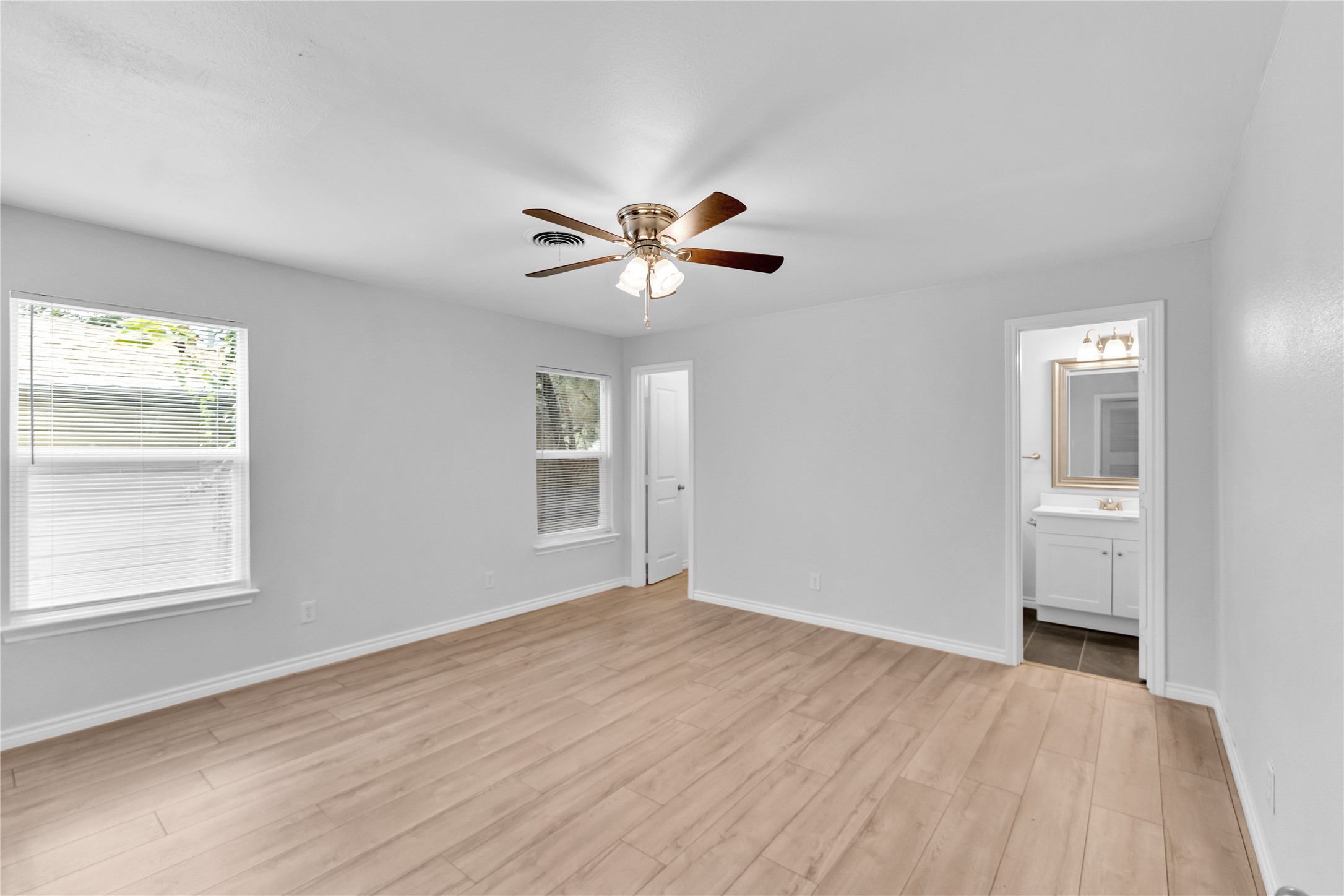 5616 Maceo Lane Fort Worth TX 76112