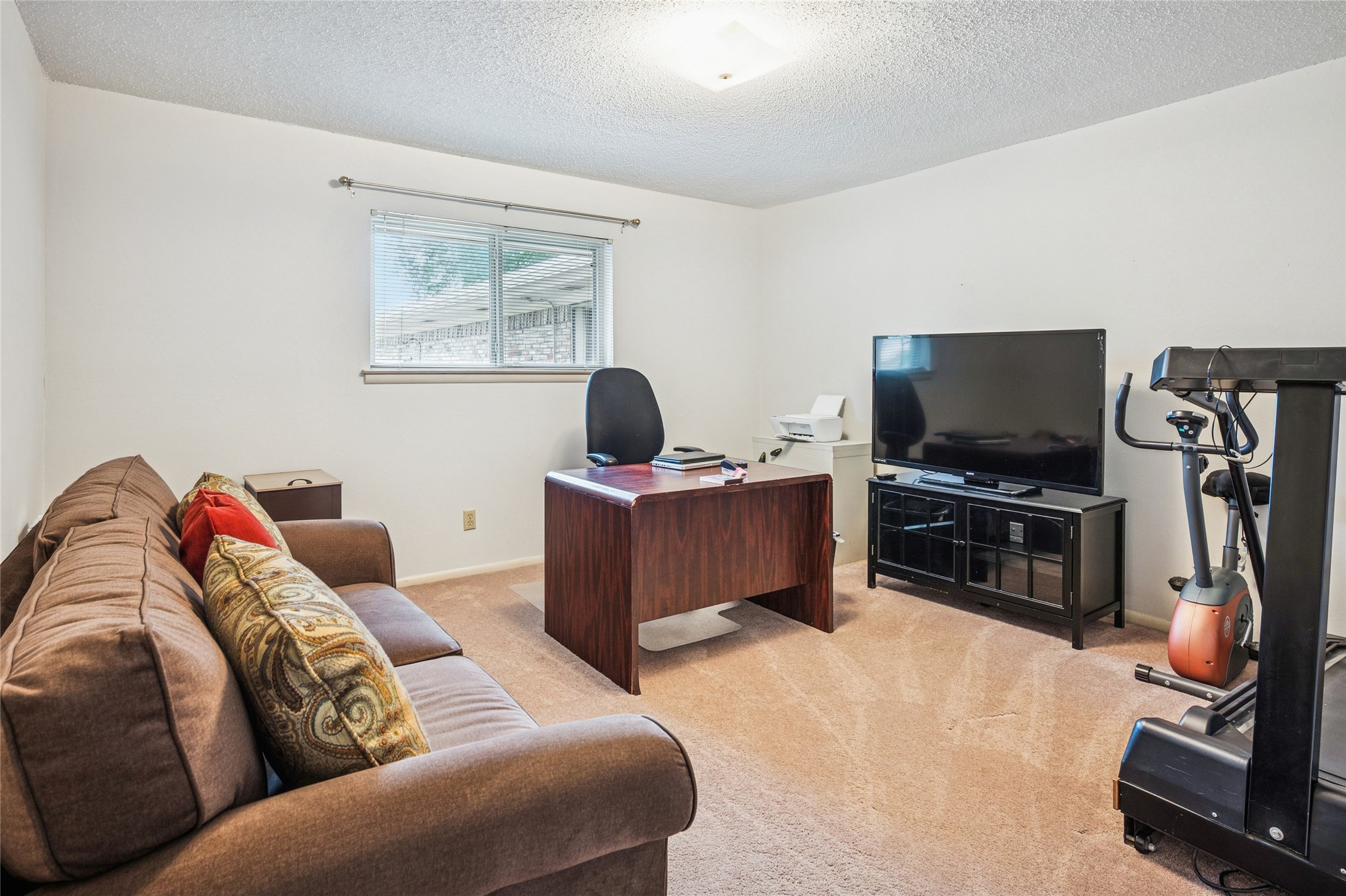 1401 Allegheny Drive Arlington TX 76012