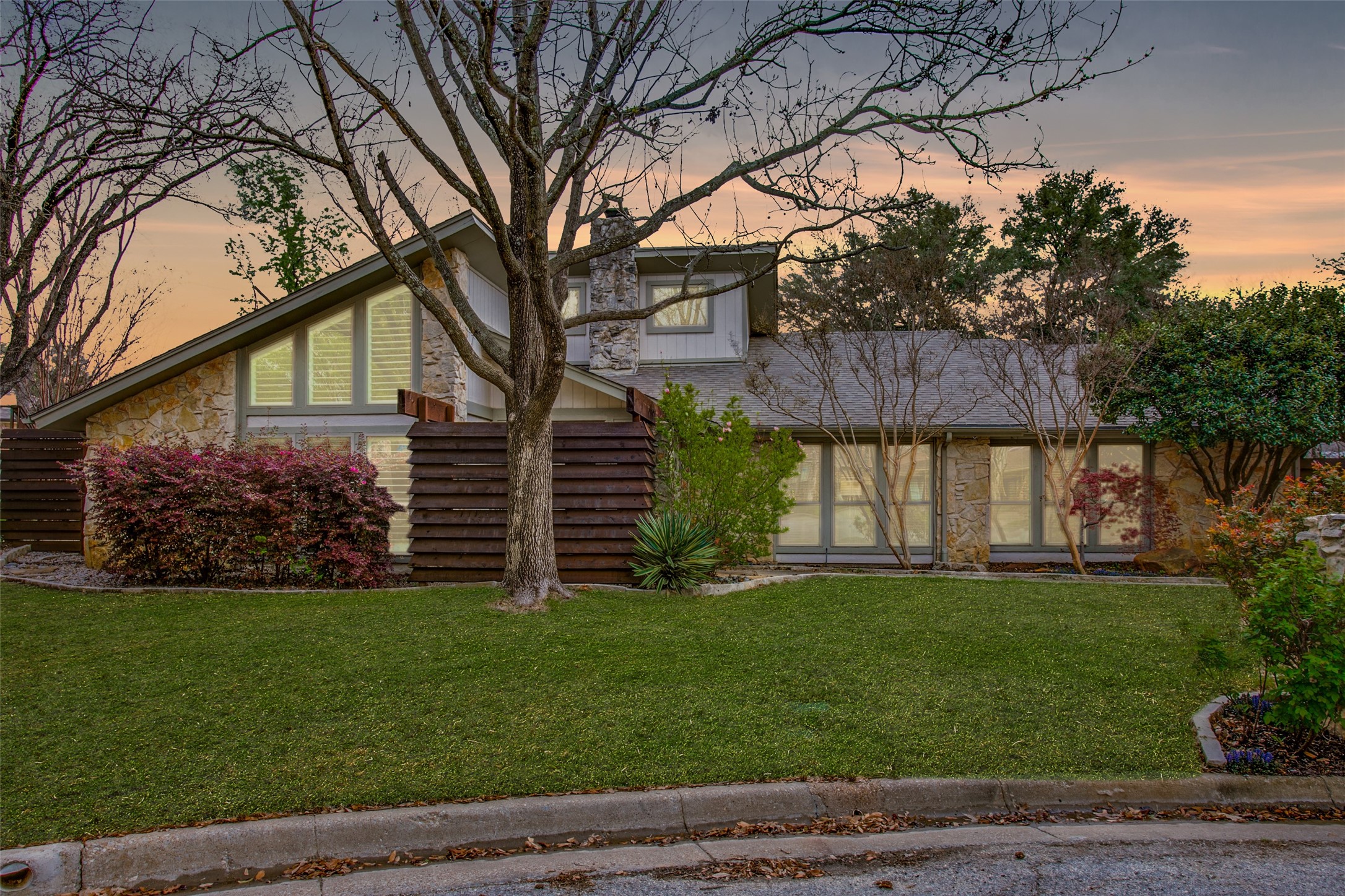 4705 El Brevo Court Arlington TX 76017