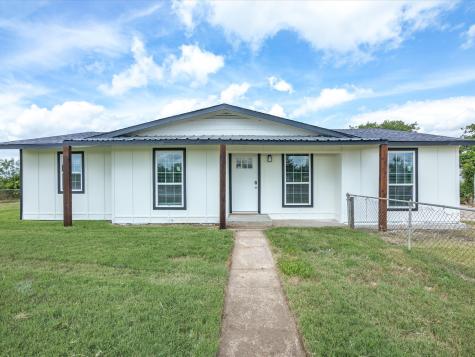 526 Jack Grace Hill Road Bowie TX 76230