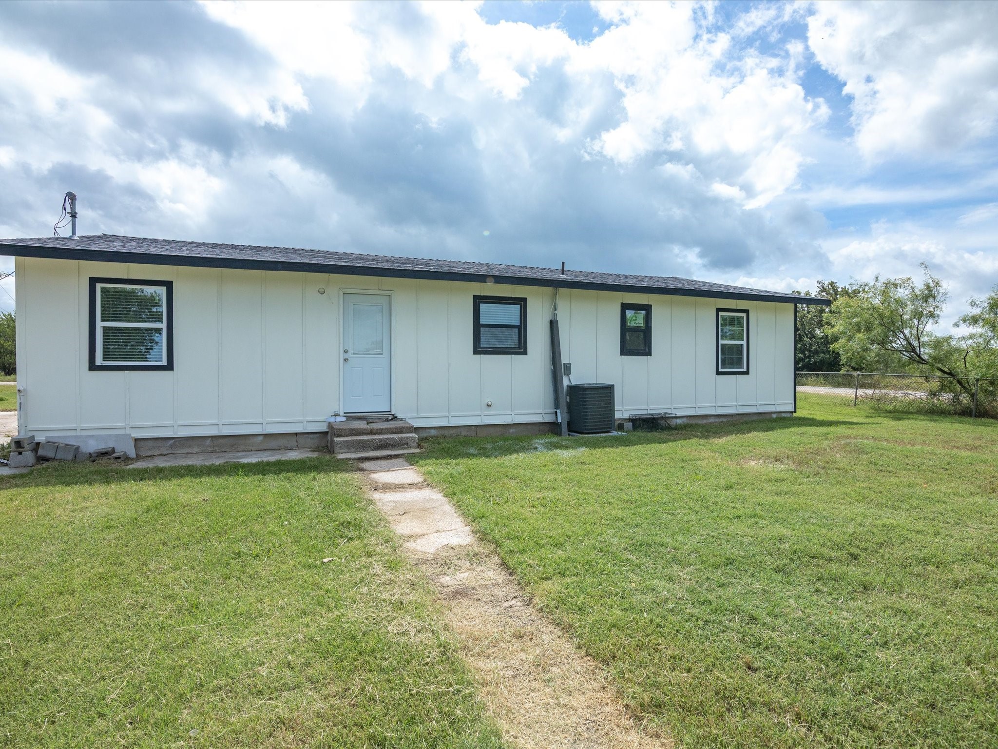 526 Jack Grace Hill Road Bowie TX 76230