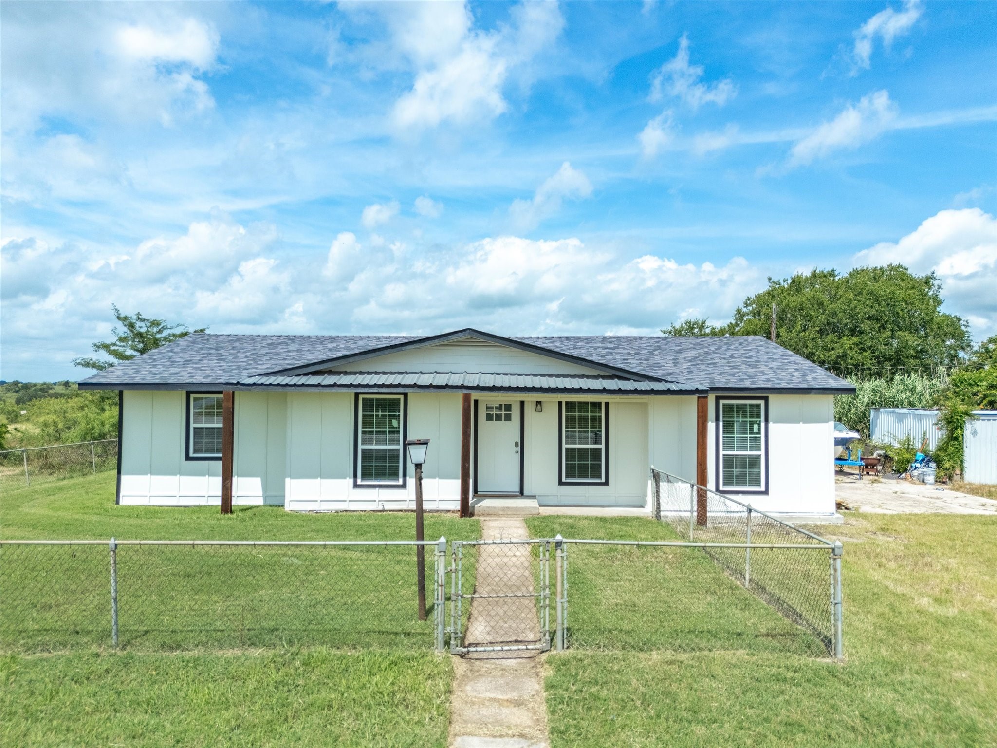 526 Jack Grace Hill Road Bowie TX 76230
