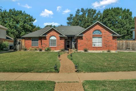 613 Dove Creek Circle Grapevine TX 76051