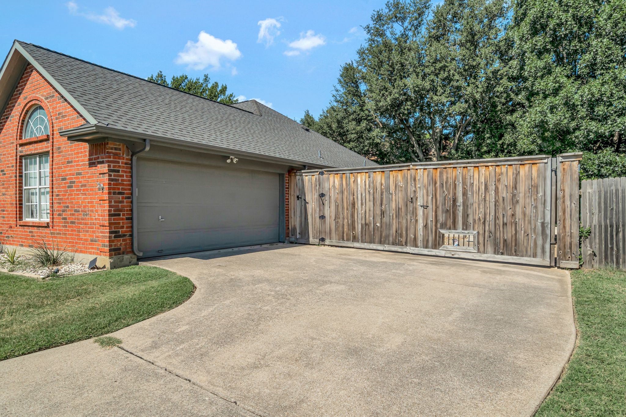 613 Dove Creek Circle Grapevine TX 76051
