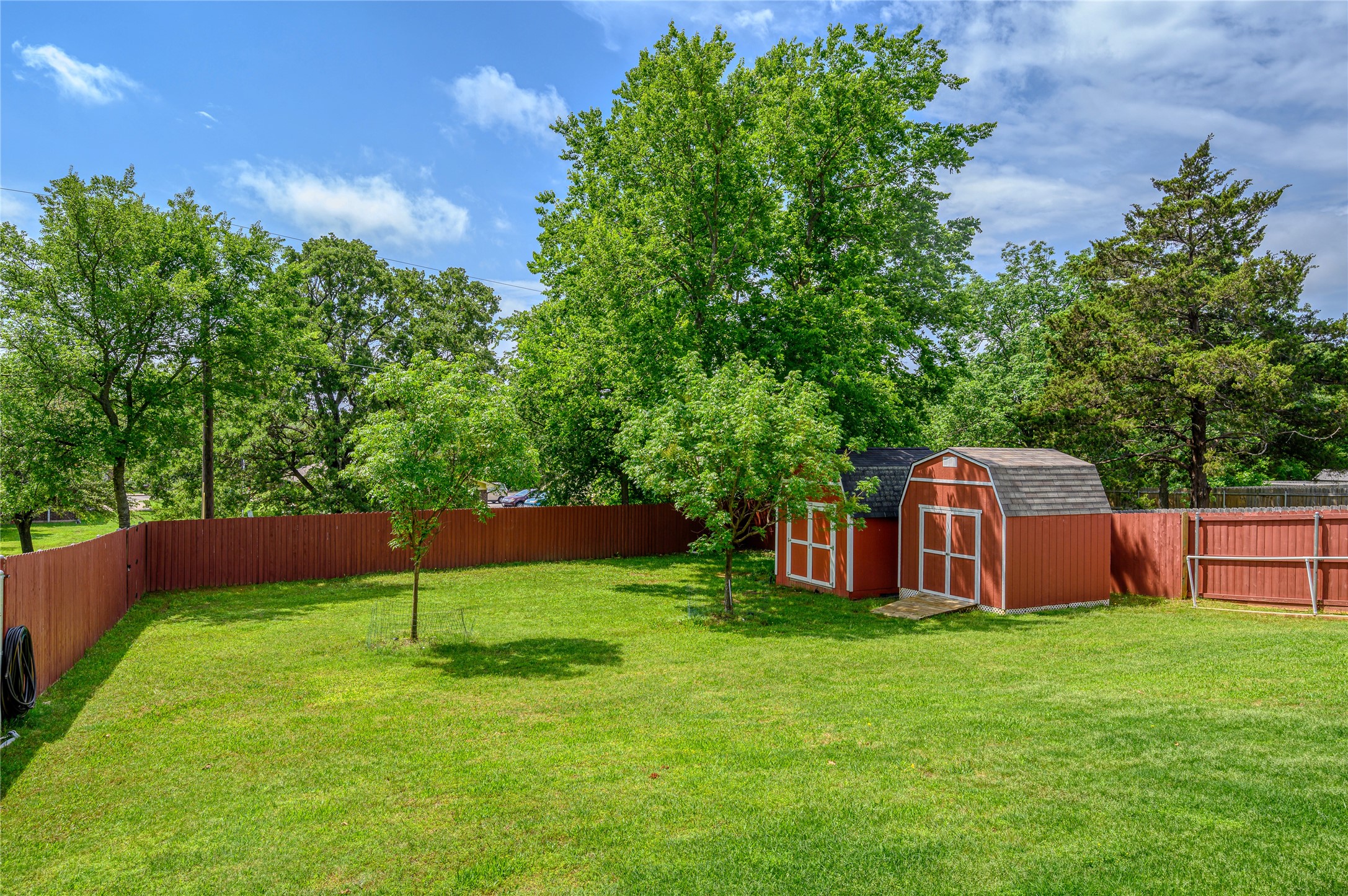 3008 Loy Lake Road Denison TX 75020