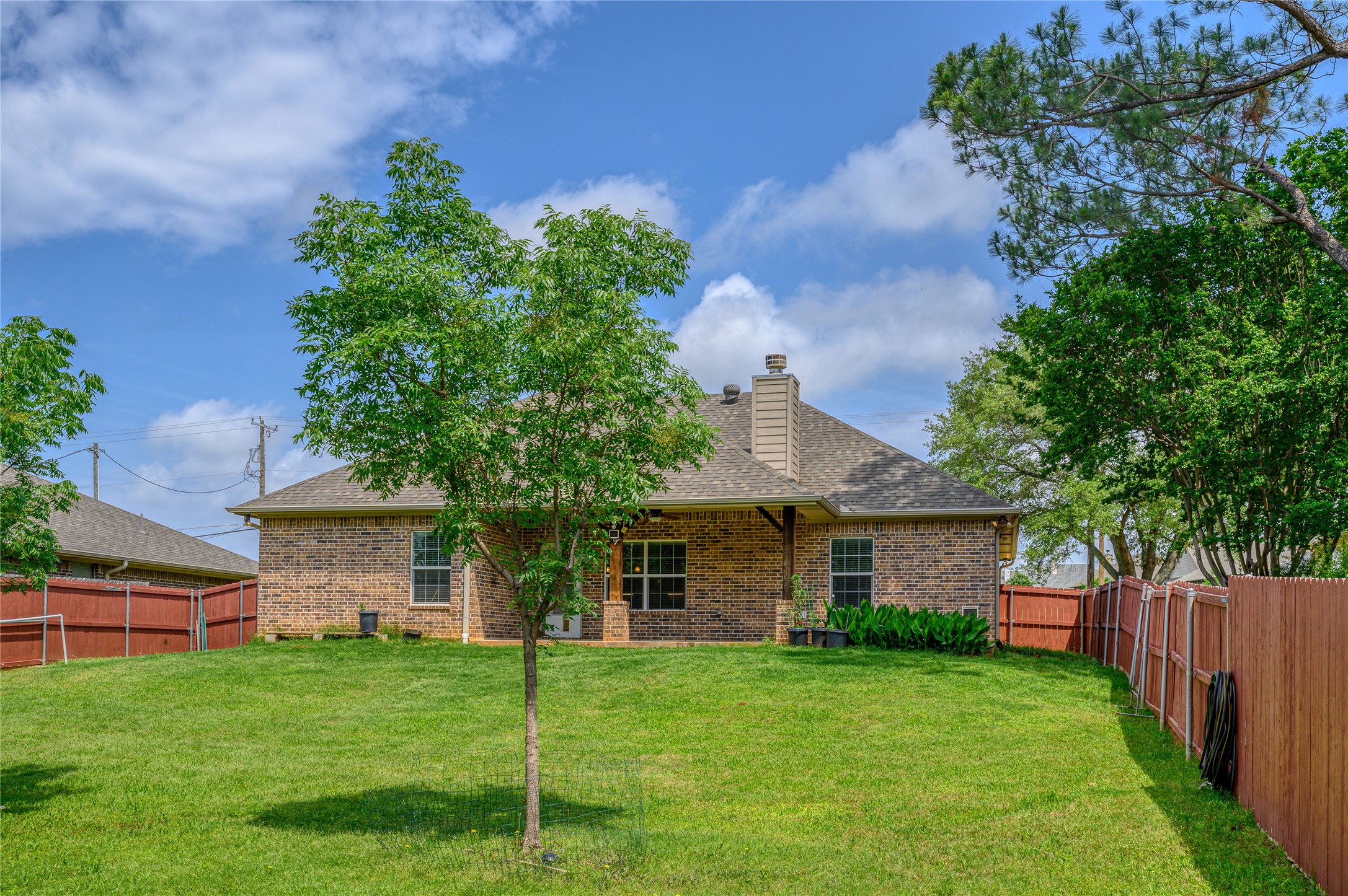 3008 Loy Lake Road Denison TX 75020