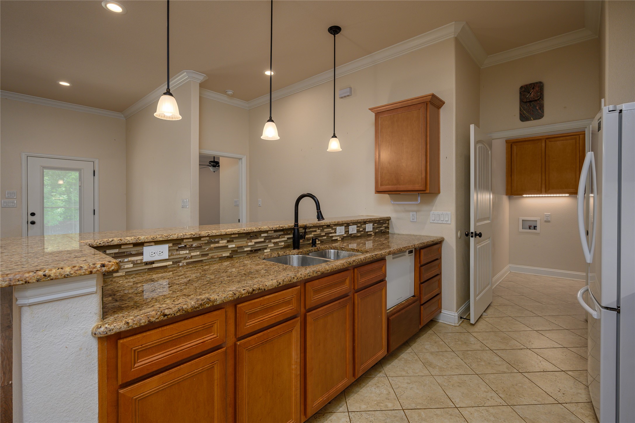 3008 Loy Lake Road Denison TX 75020