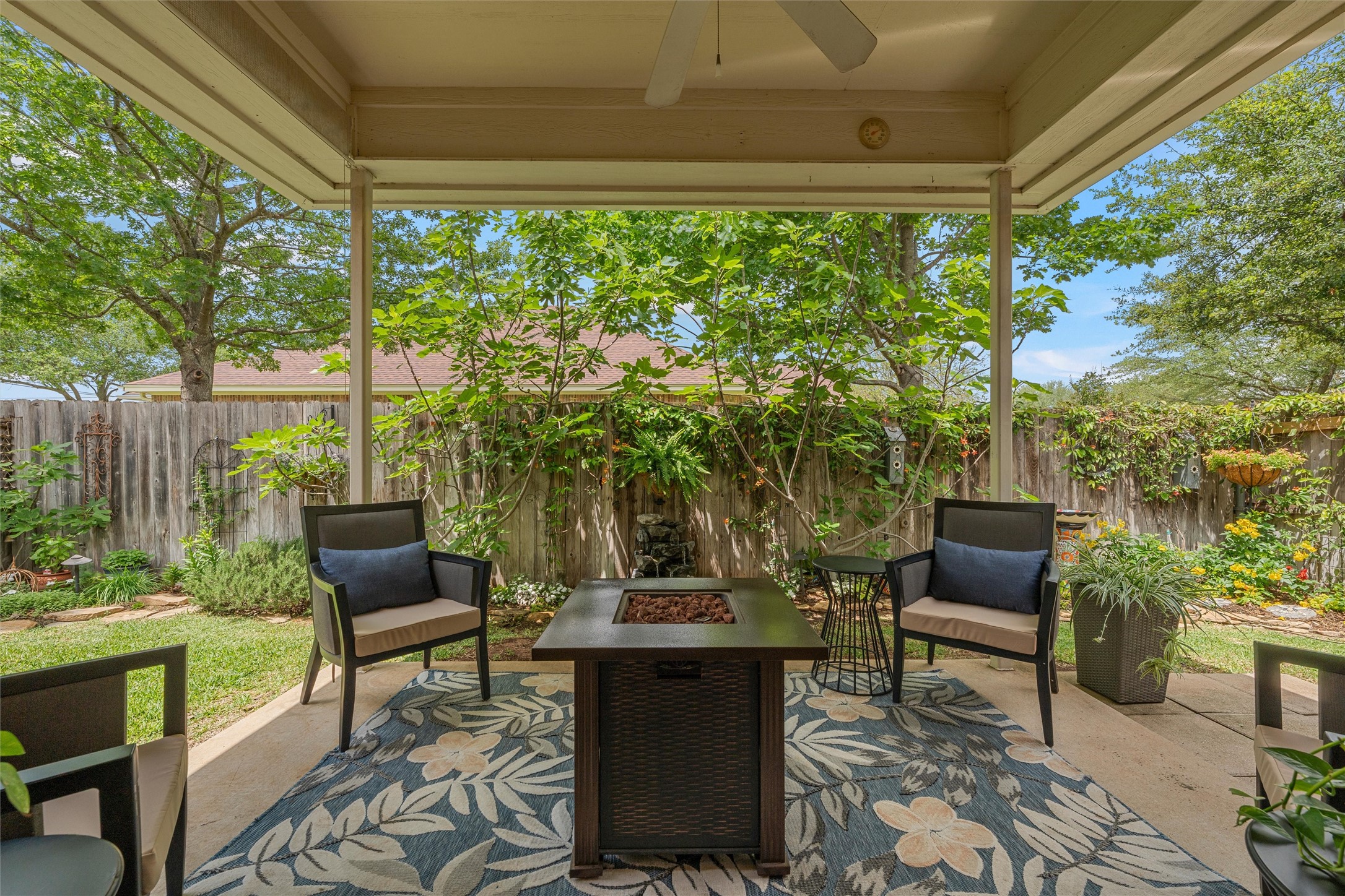 9136 Darby Lane Waco TX 76712