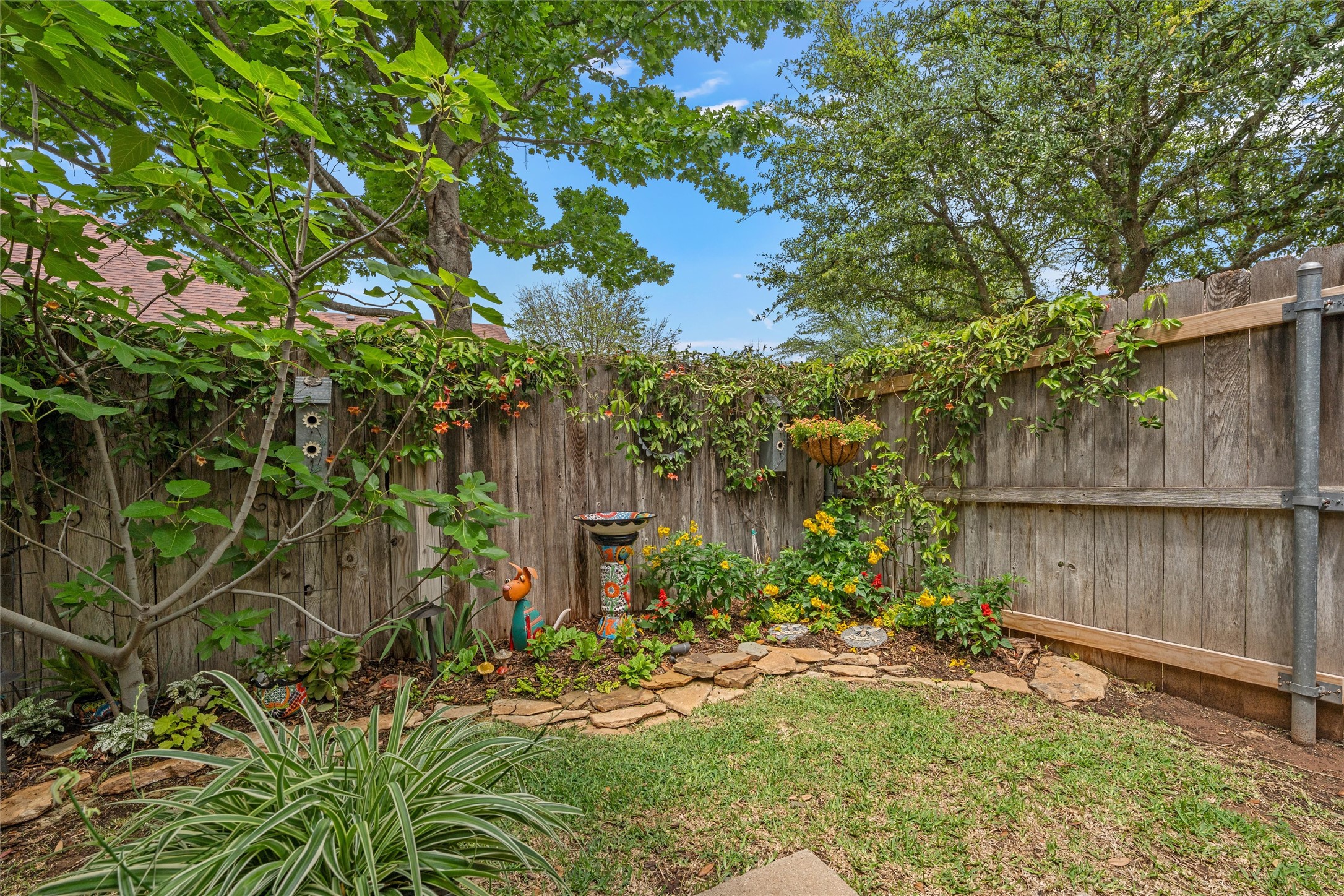 9136 Darby Lane Waco TX 76712