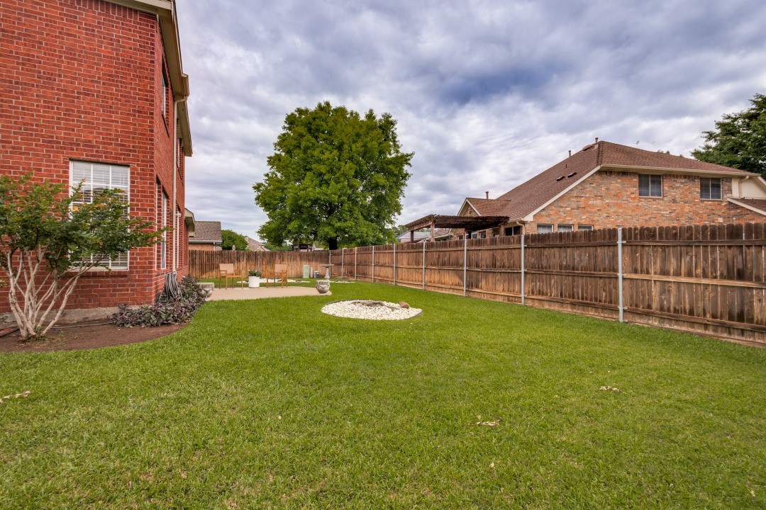 302 Village Trail Trophy Club TX 76262